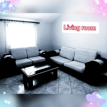 Elena For Rent Garden View ヴィラ *